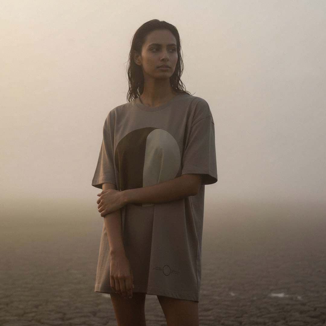 'Disturbing Dirt' certified organic (oversized) tee – muted brown (women) by Oldest Daughter