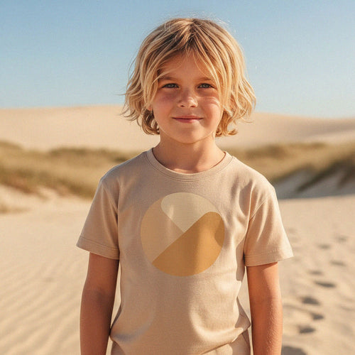 Life's a Beach wet sand organic cotton kids tee – Youngest Daughter