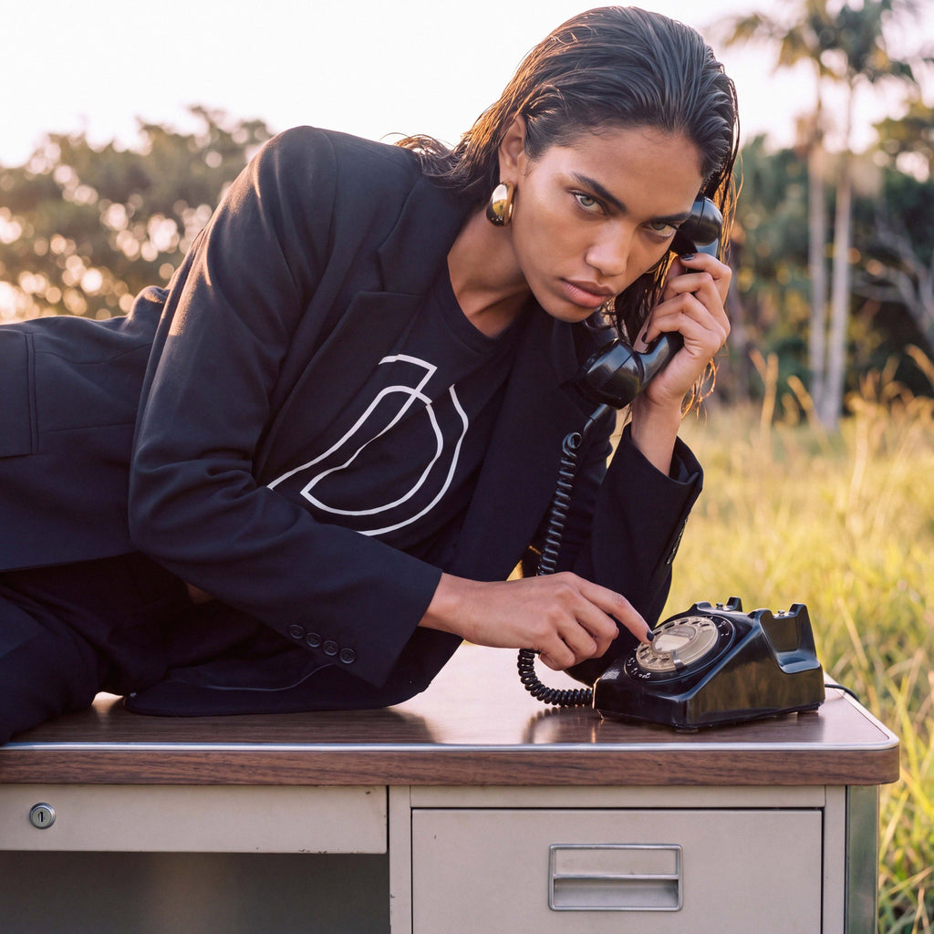 AMAYA relaxed boxy tee in black GOTS-certified organic cotton – Oldest Daughter, Byron Bay