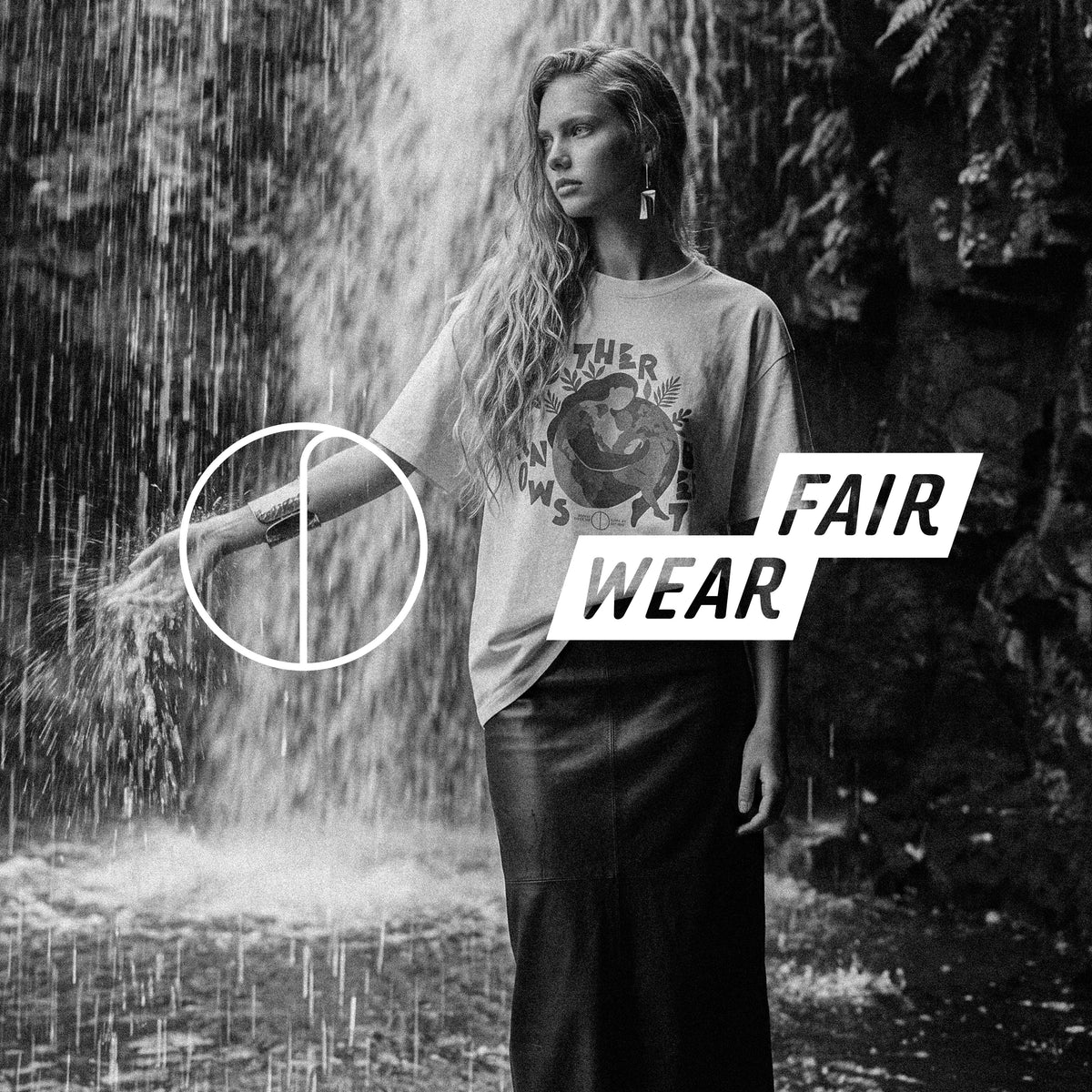 Hem and body detail of the antique white EVE slouch tee – Oldest Daughter, Byron Bay