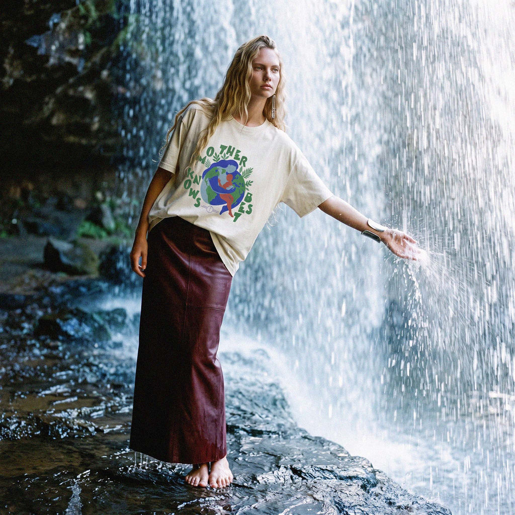 EVE organic cotton slouch tee worn loose through the body – Oldest Daughter, Byron Bay