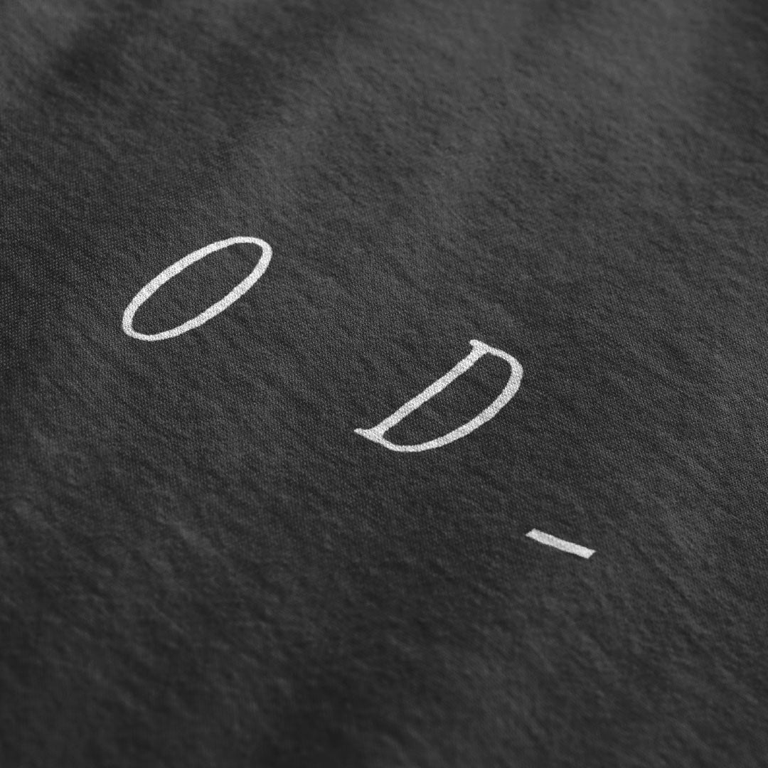 '_Underscore' certified organic (oversized) tee – black (women) by Oldest Daughter