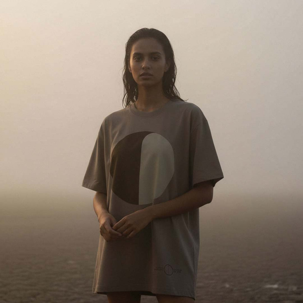 'Disturbing Dirt' certified organic (oversized) tee – muted brown (women) by Oldest Daughter